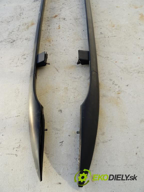 MERCEDES-BENZ VITO Skrzynia (W638) 1997 - 2003    110 D 2.3 (638.074, 638.078) 72 kW [98 KM] olej na  zábradlí:  (Střešní ližiny)