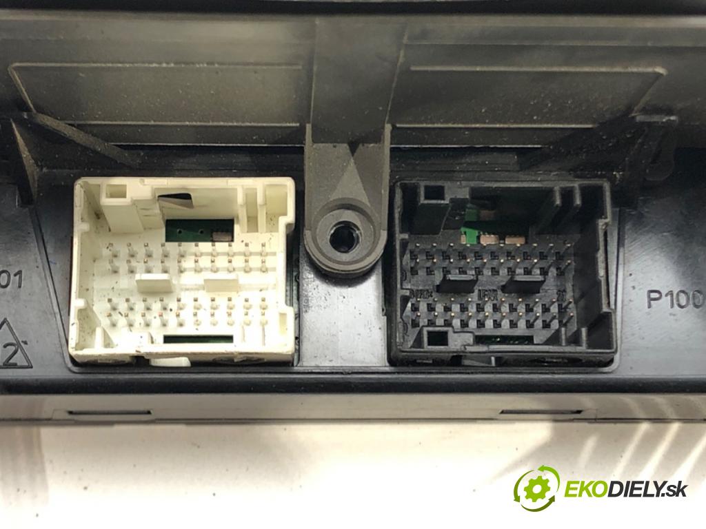 RENAULT LAGUNA II (BG0/1_) 2001 - 2007    1.9 dCi 79 kW [107 KM] olej napędowy 2001 - 2007  Modul BSI 8200447434 (Poistkové skrinky)
