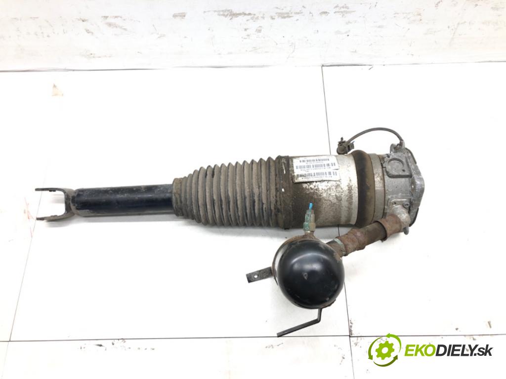 AUDI A8 D3 (4E2, 4E8) 2002 - 2010    3.0 TDI quattro 171 kW [233 KM] olej napędowy 2003  tlumič zadní část pravý 