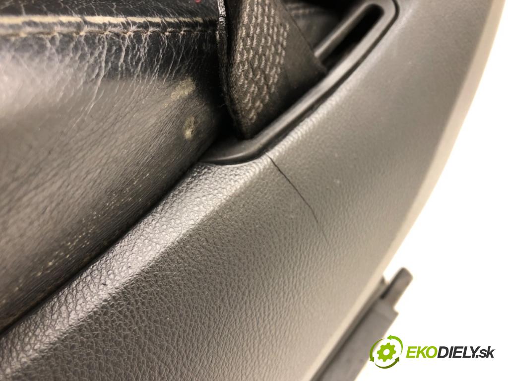 AUDI A8 D3 (4E2, 4E8) 2002 - 2010    3.0 TDI quattro 171 kW [233 KM] olej napędowy 2003  Sedadlo ľavy  (Sedačky, sedadlá)