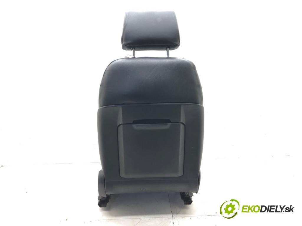 AUDI A8 D3 (4E2, 4E8) 2002 - 2010    3.0 TDI quattro 171 kW [233 KM] olej napędowy 2003  Sedadlo ľavy  (Sedačky, sedadlá)