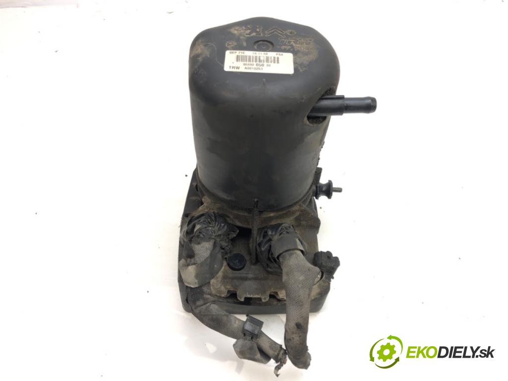 CITROEN C5 II (RC_) 2004 - 2022    2.0 HDi (RCRHRH) 100 kW [136 KM] olej napędowy 200  Pumpa servočerpadlo 9688005080 (Servočerpadlá, pumpy riadenia)