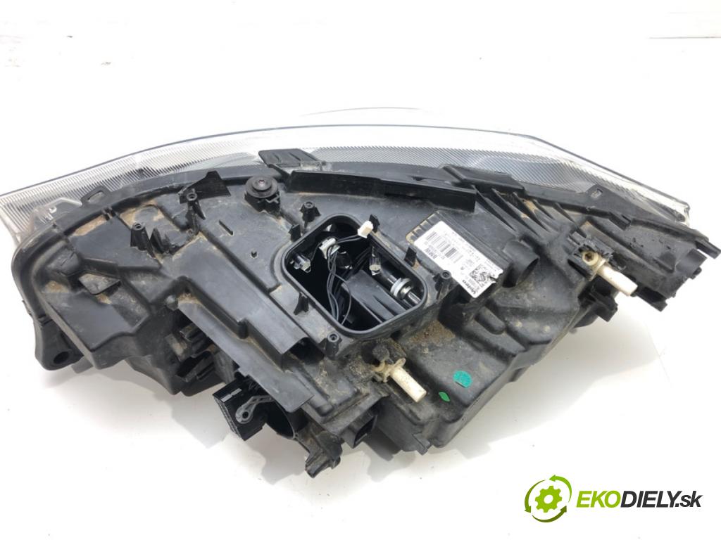 BMW 3 Gran Turismo (F34) 2012 - 2022    318 d 105 kW [143 KM] olej napędowy 2013 - 2015  Svetlomet pravy 7470436 (Pravé)