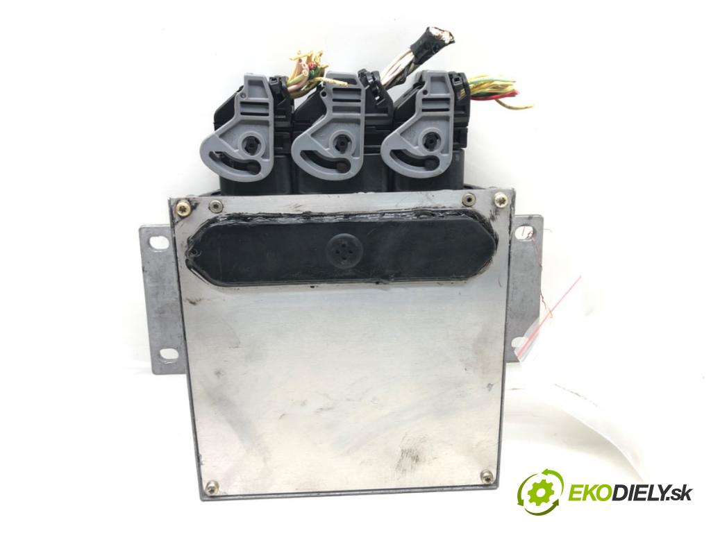 CITROEN C5 I (DC_) 2001 - 2005    2.0 16V (DCRFNC, DCRFNF) 100 kW [136 KM] benzyna 2  riadiaca jednotka Motor 9648636580 (Riadiace jednotky)