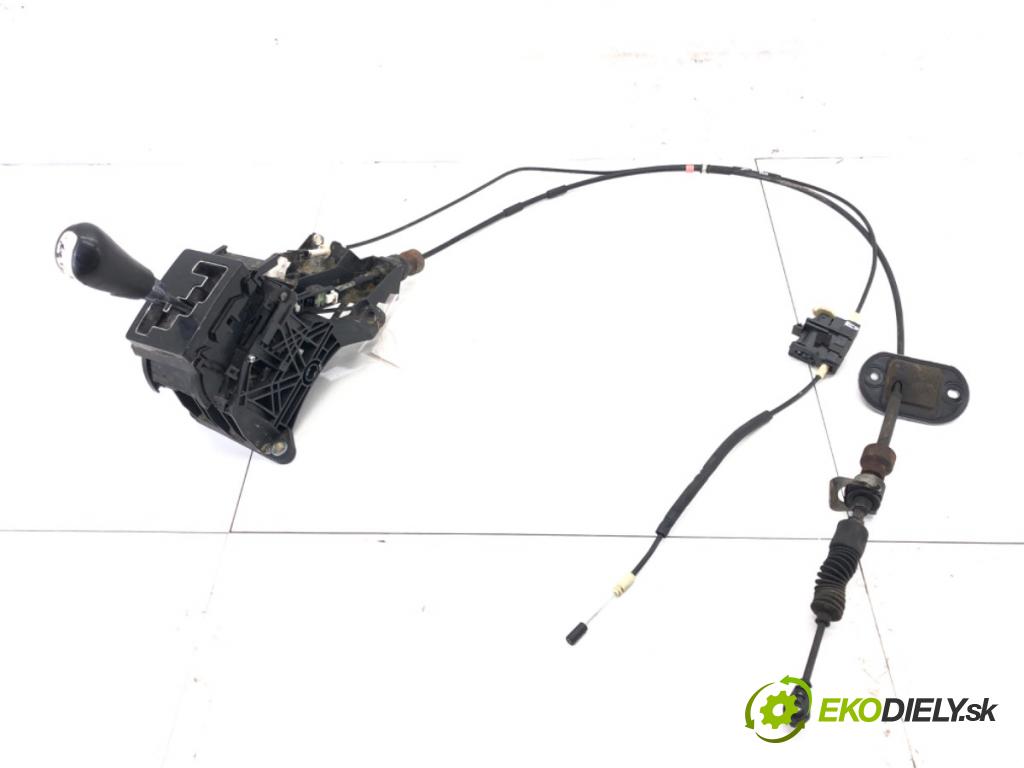 MAZDA CX-9 (TB) 2006 - 2022    3.7 201 kW [273 KM] benzyna 2012 - 2022  Kulisa  (Rýchlostné páky / kulisy)