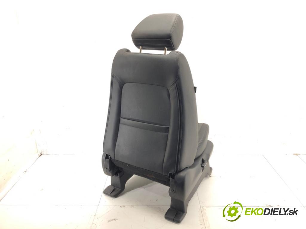 MAZDA CX-9 (TB) 2006 - 2022    3.7 201 kW [273 KM] benzyna 2012 - 2022  Sedadlo pravy  (Sedačky, sedadlá)