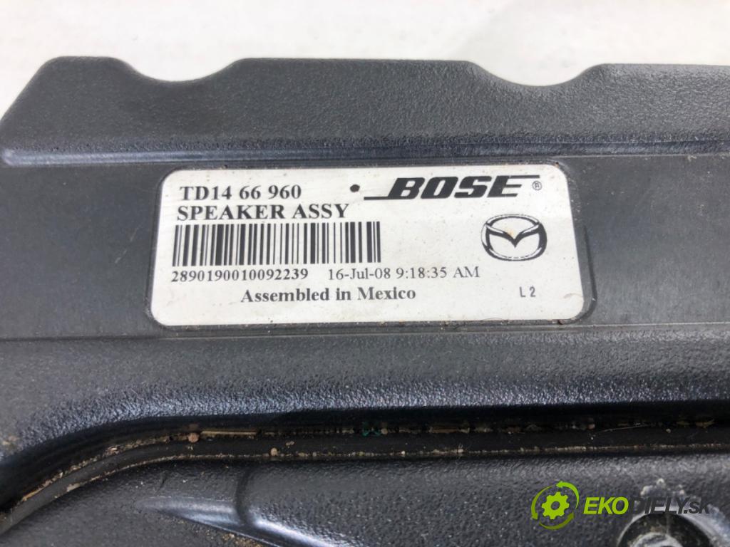 MAZDA CX-9 (TB) 2006 - 2022    3.7 201 kW [273 KM] benzyna 2012 - 2022  subwoofer TD1466960 (Audio zariadenia)
