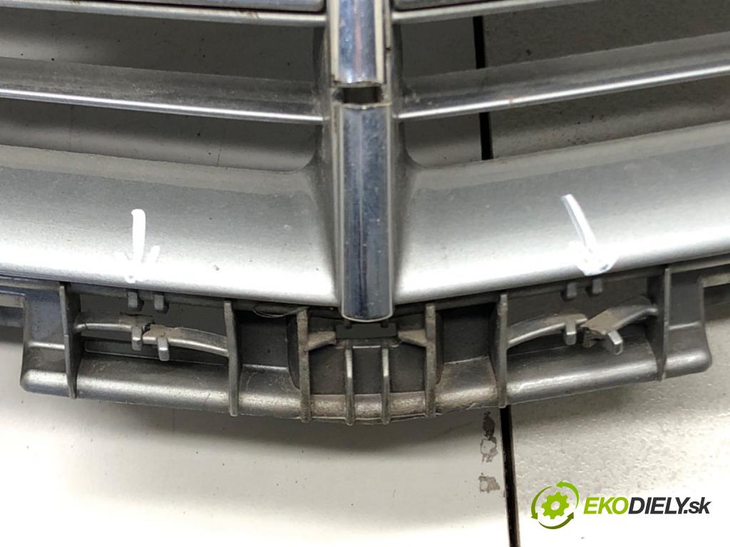 MERCEDES-BENZ KLASA E T-Model (S212) 2009 - 2016    E 200 CDI / BlueTEC (212.205, 212.206) 100 kW [136  mřížka maska A2128801383 (Mřížky (masky) chladičů)