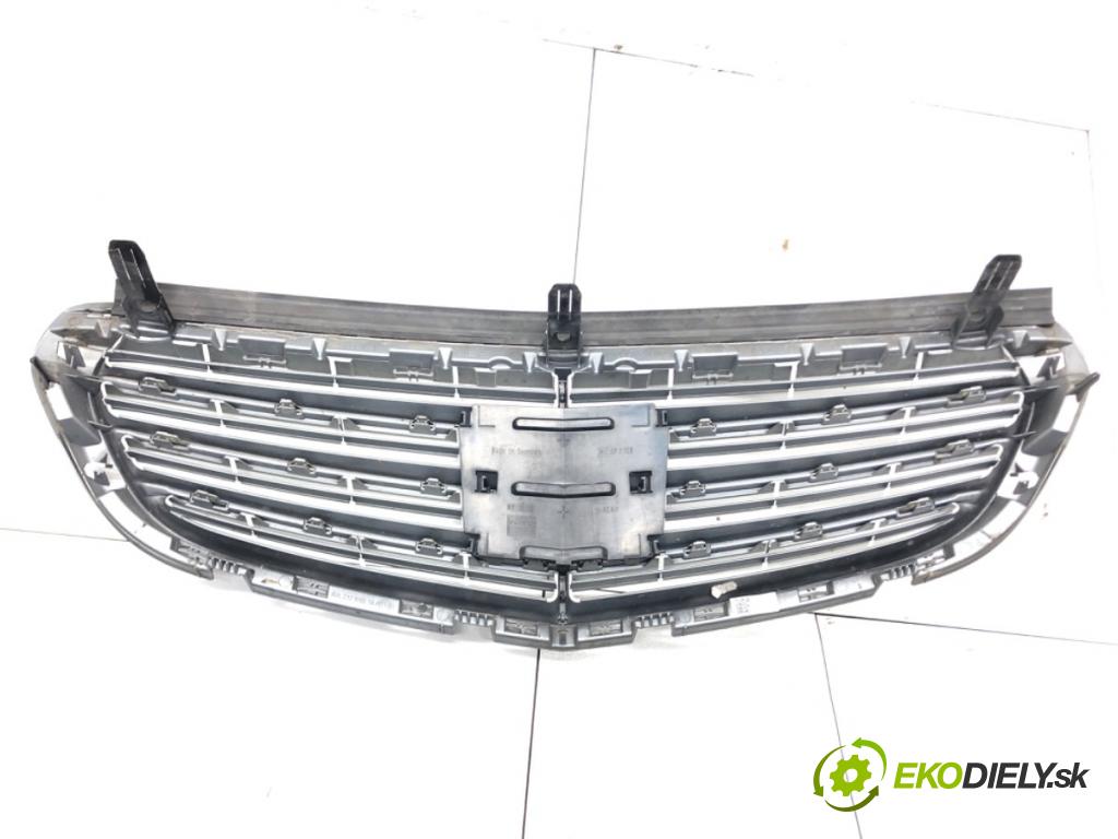 MERCEDES-BENZ KLASA E T-Model (S212) 2009 - 2016    E 200 CDI / BlueTEC (212.205, 212.206) 100 kW [136  mřížka maska A2128801383 (Mřížky (masky) chladičů)