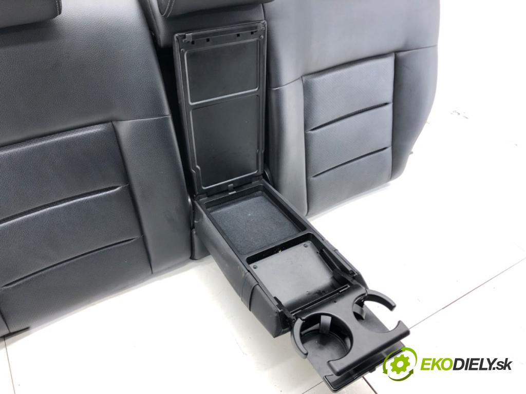 MERCEDES-BENZ KLASA E T-Model (S212) 2009 - 2016    E 200 CDI / BlueTEC (212.205, 212.206) 100 kW [136  Sedadlo zad  (Sedačky, sedadlá)