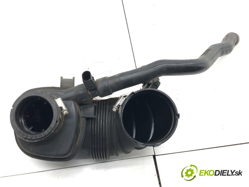 MERCEDES-BENZ KLASA E T-Model (S212) 2009 - 2016    E 200 CDI / BlueTEC (212.205, 212.206) 100 kW [136  Rúra hadice trubka vzduchu A6510940051 (Hadice chlazení vzduchu)