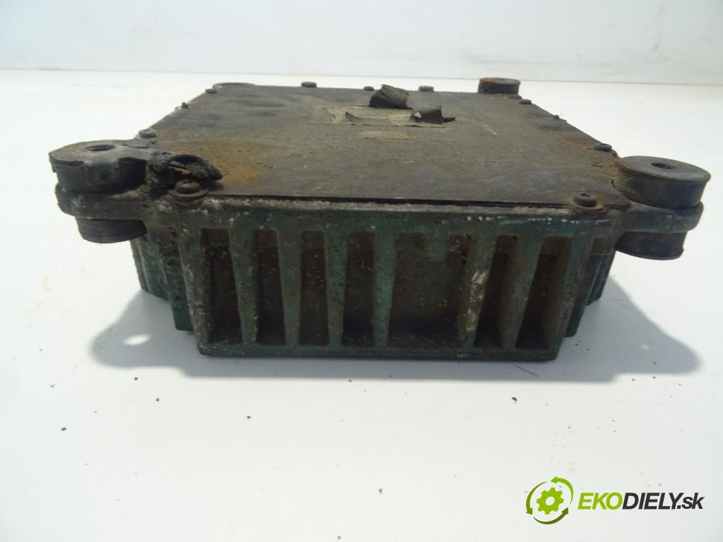 VOLVO FL6 1985 - 2000    FL 608  riadiaca jednotka Motor 20412508 (Riadiace jednotky)