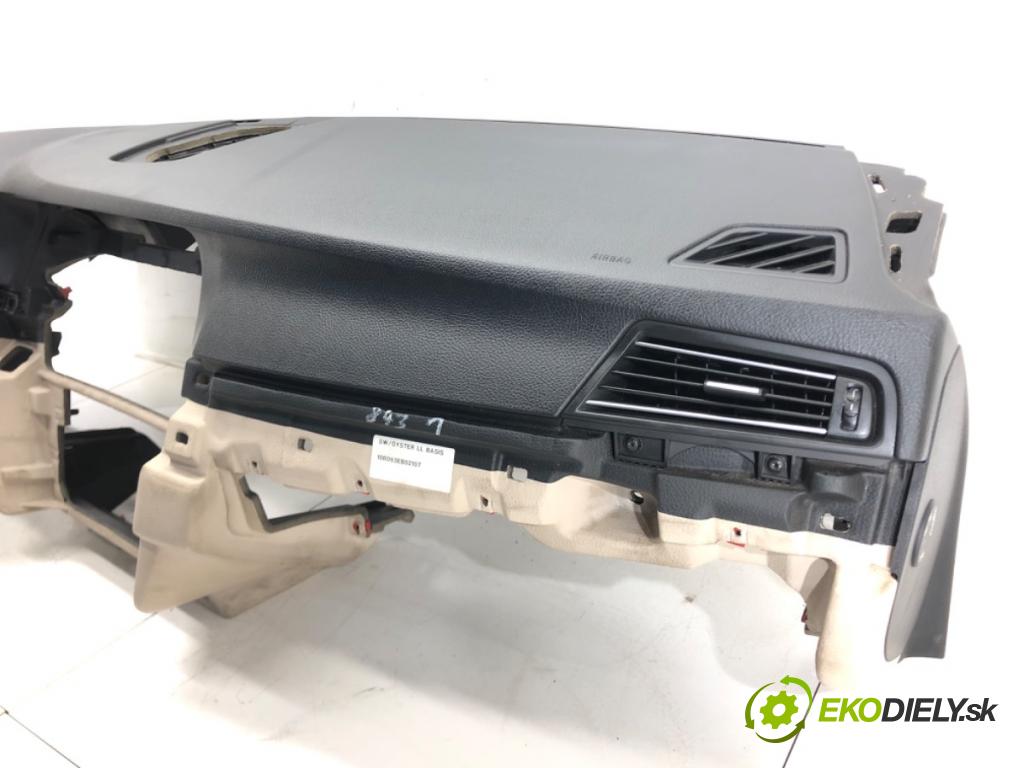 BMW 5 (F10) 2009 - 2016    535 i 225 kW [306 KM] benzyna 2010 - 2016  Palubná doska  (Palubné dosky)