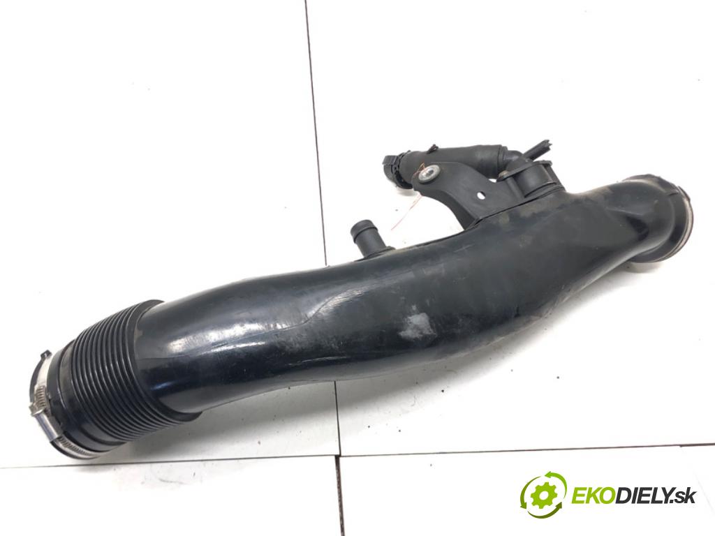 BMW 5 (F10) 2009 - 2016    535 i 225 kW [306 KM] benzyna 2010 - 2016  Rúra hadice trubka vzduchu 7583726 (Hadice chlazení vzduchu)