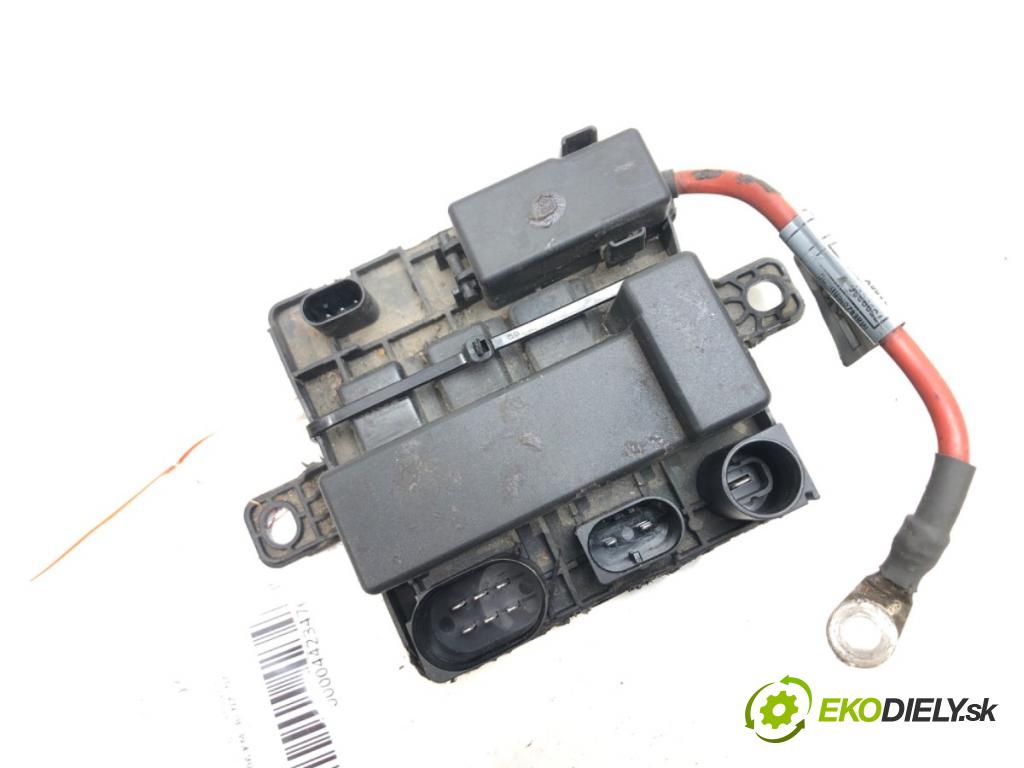 BMW 5 (F10) 2009 - 2016    535 i 225 kW [306 KM] benzyna 2010 - 2016  Modul Riadiaca jednotka ZDROJ: 7591534 (Ostatné)