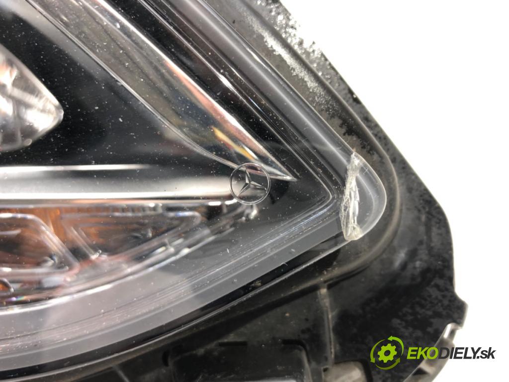 MERCEDES-BENZ KLASA E T-Model (S212) 2009 - 2016    E 200 CDI / BlueTEC (212.205, 212.206) 100 kW [136  Svetlomet pravy A2128201839 (Pravé)
