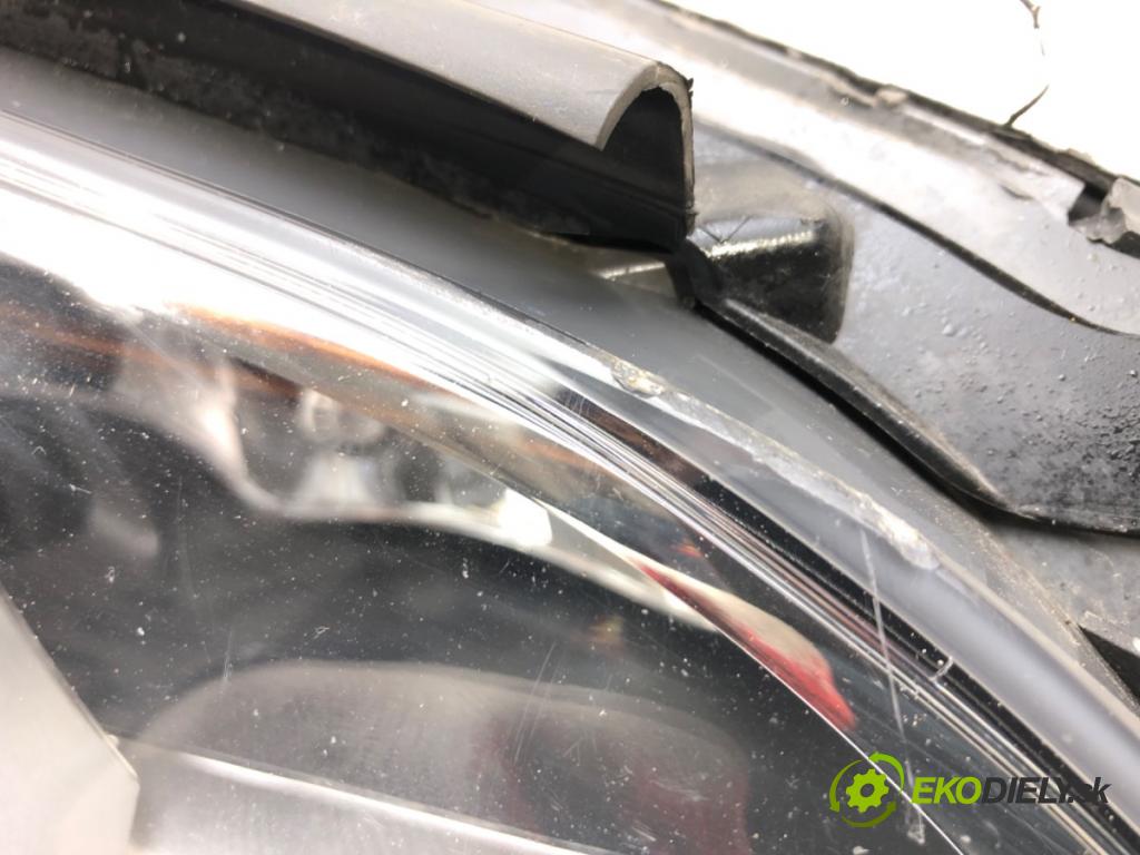 MERCEDES-BENZ KLASA E T-Model (S212) 2009 - 2016    E 200 CDI / BlueTEC (212.205, 212.206) 100 kW [136  Svetlomet pravy A2128201839 (Pravé)