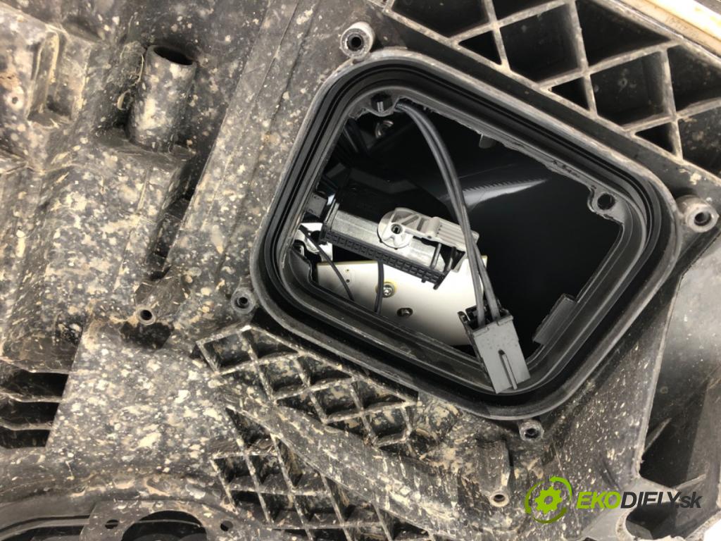 MERCEDES-BENZ KLASA E T-Model (S212) 2009 - 2016    E 200 CDI / BlueTEC (212.205, 212.206) 100 kW [136  Svetlomet pravy A2128201839 (Pravé)