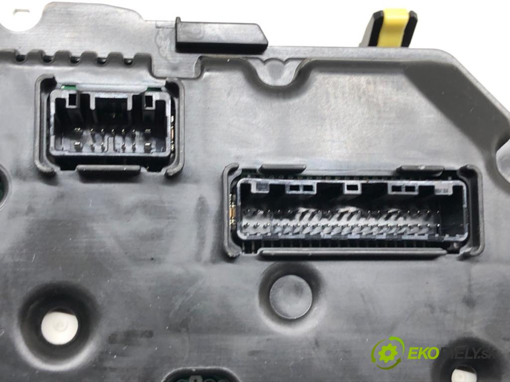 TOYOTA YARIS (_P13_) 2010 - 2022    1.0 (KSP130_) 51 kW [69 KM] benzyna 2010 - 2022  Prístrojovka 83800-F5760 (Prístrojové dosky, displeje)