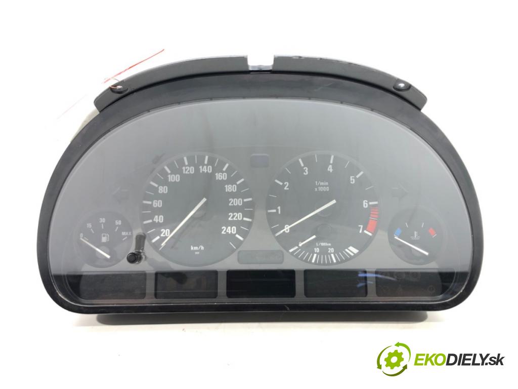BMW 5 (E39) 1995 - 2003    520 i 110 kW [150 KM] benzyna 1996 - 2003  Prístrojovka 8375895 (Prístrojové dosky, displeje)