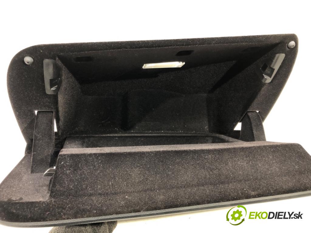 ALFA ROMEO GIULIA (952_) 2015 - 2022    2.0 Super (952ABA25B) 147 kW [200 KM] benzyna 2016 - 2022  Priehradka, kastlík spolujazdca  (Priehradky, kastlíky)