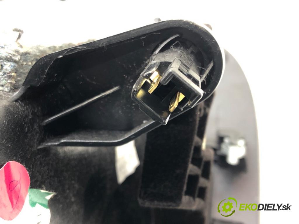 ALFA ROMEO GIULIA (952_) 2015 - 2022    2.0 Super (952ABA25B) 147 kW [200 KM] benzyna 2016 - 2022  Priehradka, kastlík spolujazdca  (Priehradky, kastlíky)