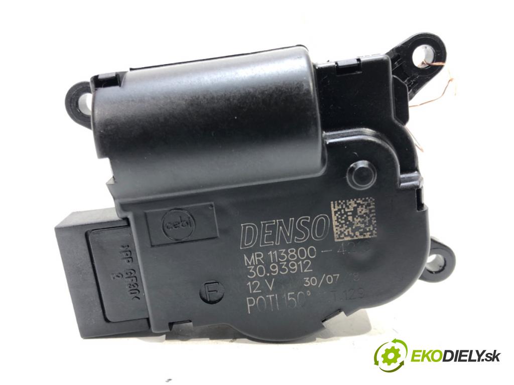 ALFA ROMEO GIULIA (952_) 2015 - 2022    2.0 Super (952ABA25B) 147 kW [200 KM] benzyna 2016  Motorček kúrenia 113800-4210 (Motorčeky kúrenia)