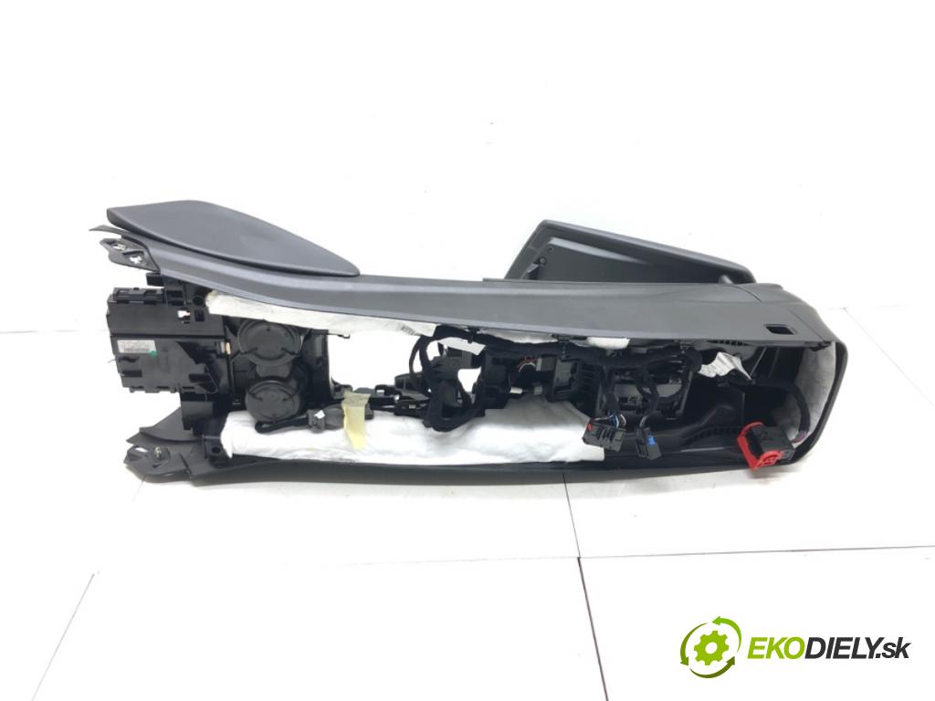 ALFA ROMEO GIULIA (952_) 2015 - 2022    2.0 Super (952ABA25B) 147 kW [200 KM] benzyna 2016  Tunel stredový  (Stredový tunel / panel)