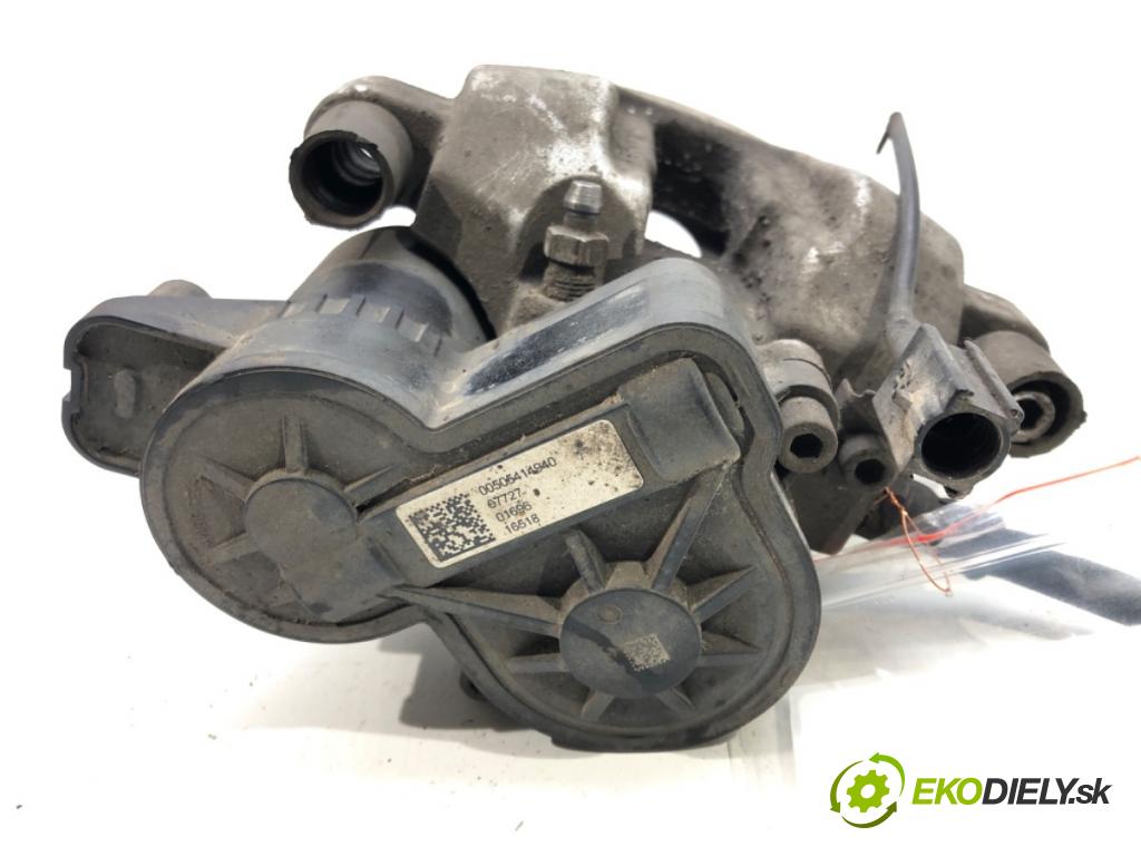 ALFA ROMEO GIULIA sedan 2018 147 kW 2.0 Super (952ABA25B) 1995 Brzdič strmeň zad pravy 00505414940 (Kľučka dverí ostatné)