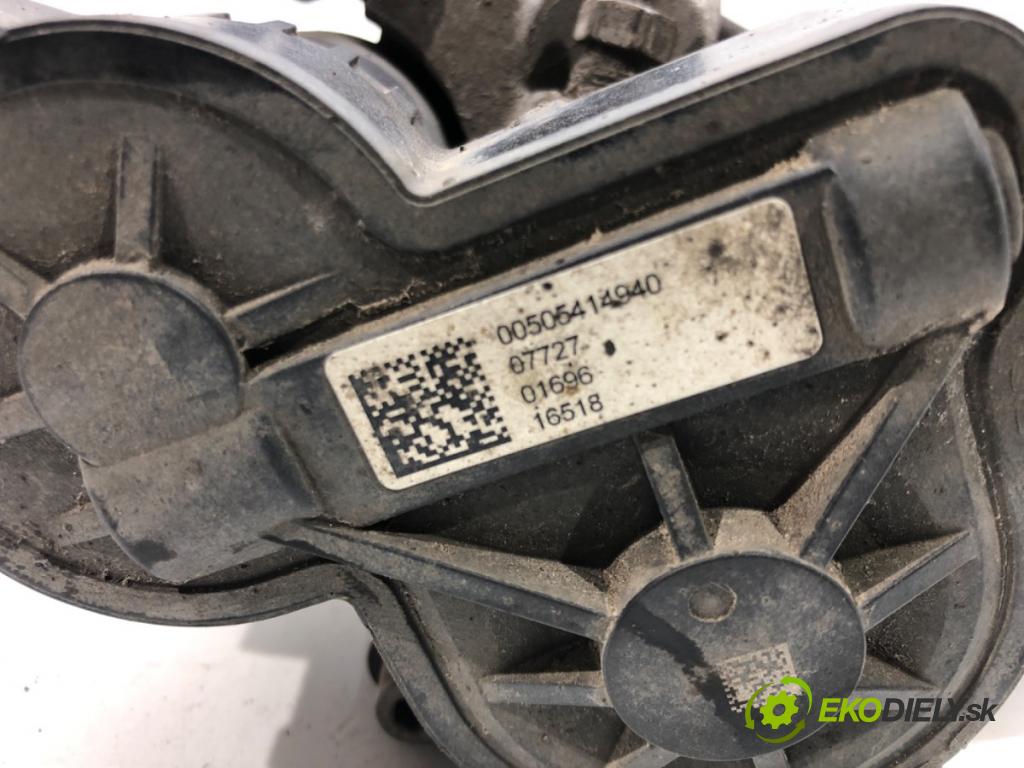 ALFA ROMEO GIULIA sedan 2018 147 kW 2.0 Super (952ABA25B) 1995 Brzdič strmeň zad pravy 00505414940 (Kľučka dverí ostatné)