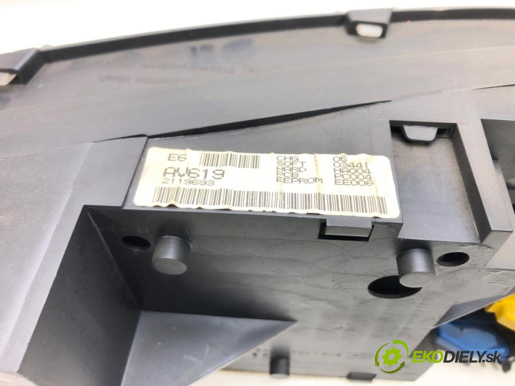 NISSAN PRIMERA (P12) 2002 - 2022    2.2 Di 93 kW [126 KM] olej napędowy 2002 - 2007  Prístrojovka AV619 (Prístrojové dosky, displeje)