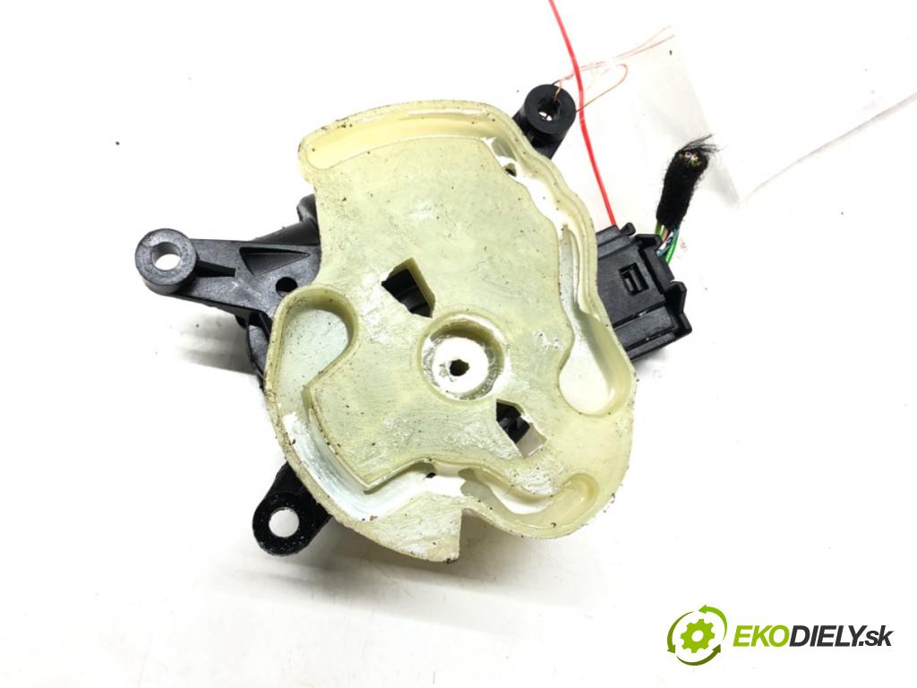 ALFA ROMEO GIULIA (952_) 2015 - 2022    2.0 Super (952ABA25B) 147 kW [200 KM] benzyna 2016  Motorček kúrenia MR113800-4210 (Motorčeky kúrenia)