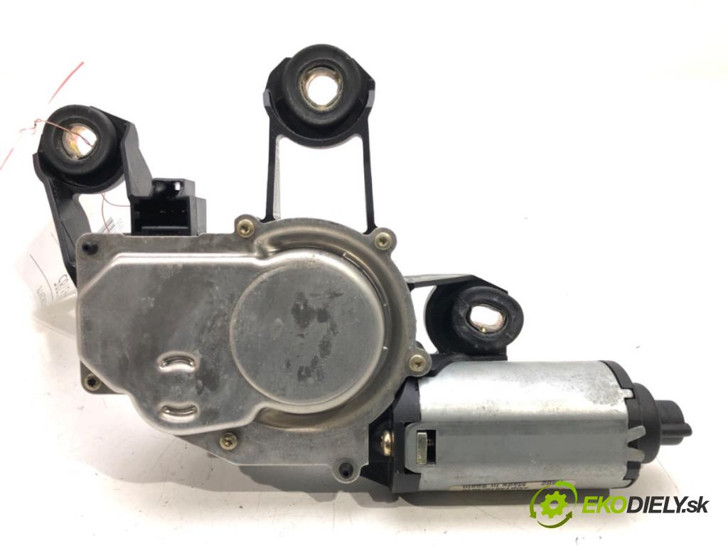 FORD FIESTA V (JH_, JD_) 2001 - 2014    1.4 TDCi 50 kW [68 KM] olej napędowy 2001 - 2008  Motorček stieračov zad 2S61-A17K441-AB (Ostatné)