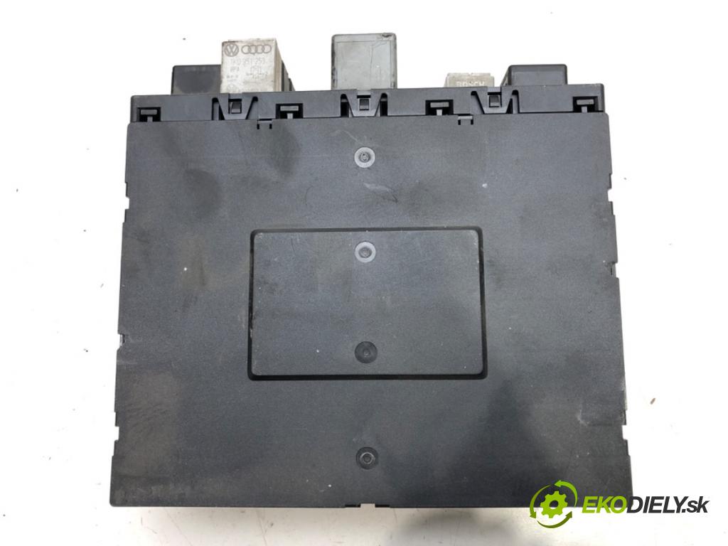 VW PASSAT B6 Variant (3C5) 2005 - 2011    1.9 TDI 77 kW 2005 - 2010  Modul BORDNETZ 3C0937049J (Ostatné)