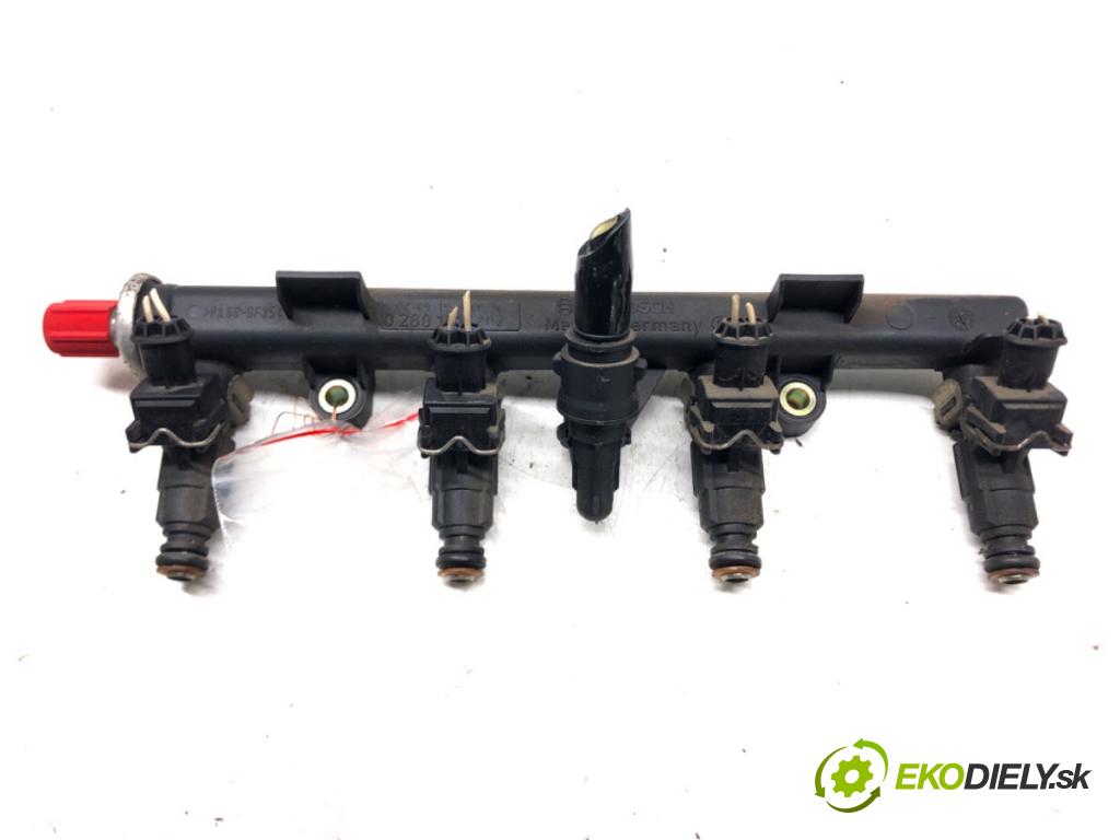 FIAT STILO (192_) 2001 - 2010    1.2 16V (192_XA1B) 59 kW [80 KM] benzyna 2002 - 20  Lišta vstrekovacia Vstrekovacie ventily 0 (Vstrekovacie lišty)