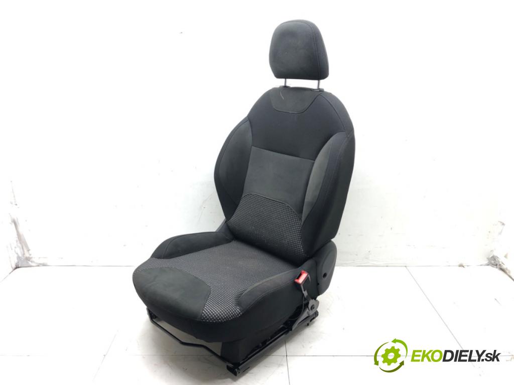CITROEN C3 II (SC_) 2009 - 2022    1.6 VTi 120 88 kW [120 KM] benzyna 2009 - 2022  sedadlo pravý  (Sedačky, sedadla)
