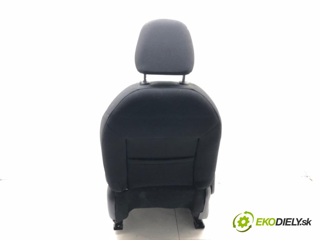 CITROEN C3 II (SC_) 2009 - 2022    1.6 VTi 120 88 kW [120 KM] benzyna 2009 - 2022  sedadlo pravý  (Sedačky, sedadla)