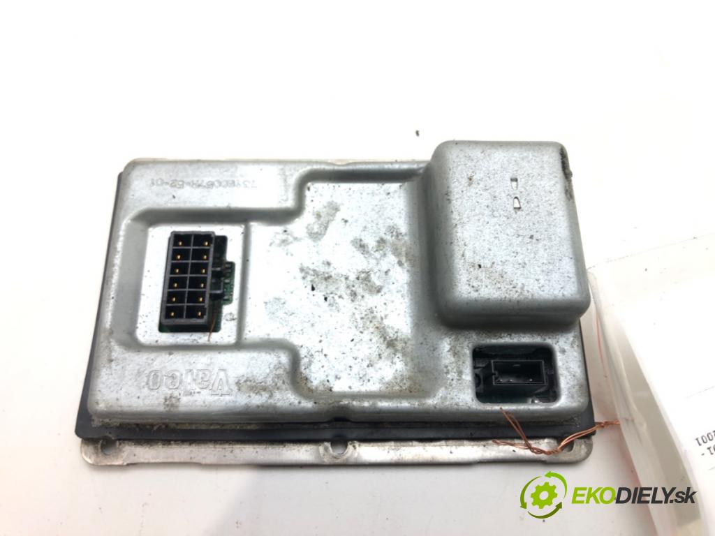 RENAULT LAGUNA II Grandtour (KG0/1_) 2001 - 2007    1.9 dCi (KG0G) 88 kW [120 KM] olej napędowy 2001 -  Menič XENON 89027892 (Riadiace jednotky xenónu)