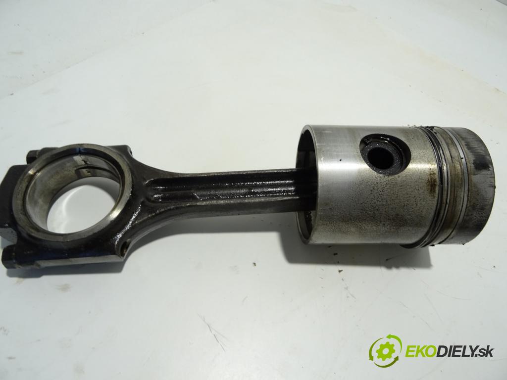 IFA ADK    70  PIEST: ojnica 4SZT