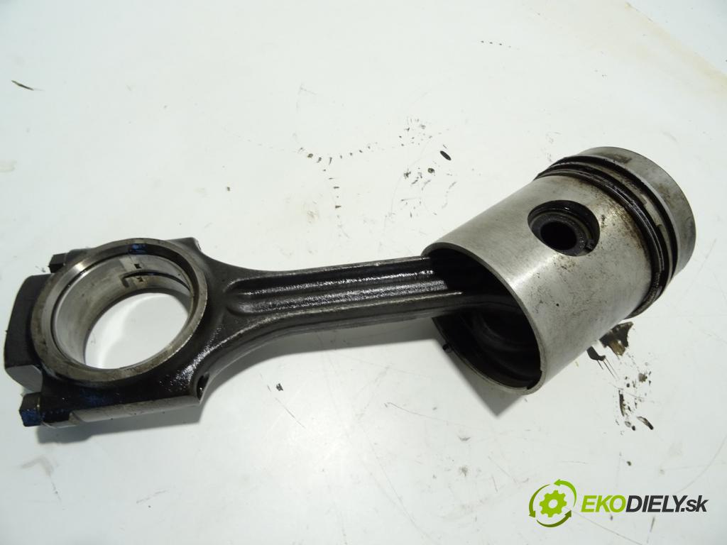 IFA ADK    70  PIEST: ojnica 4SZT