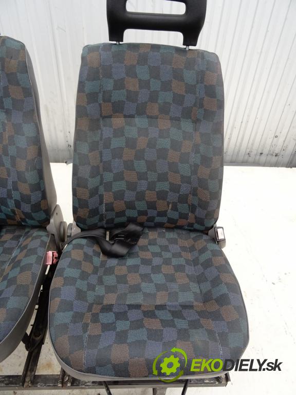 MERCEDES-BENZ VITO Autobus (W638) 1996 - 2003    112 CDI 2.2 (638.194) 90 kW [122 KM] olej napędowy  Sedadlo zadný druhý RIADOK: Sedadlo