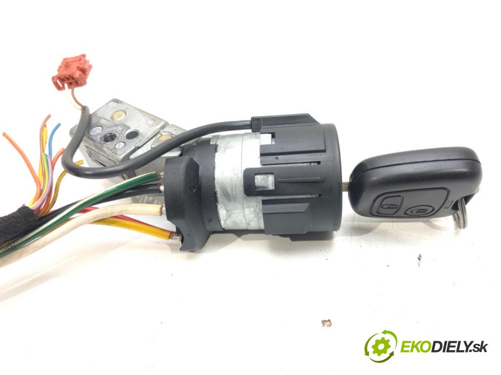 Contacteur Feux Stop Pour Peugeot 307 1.6 HDi 110 Ch - Marque Febi Bilstein, Neuf