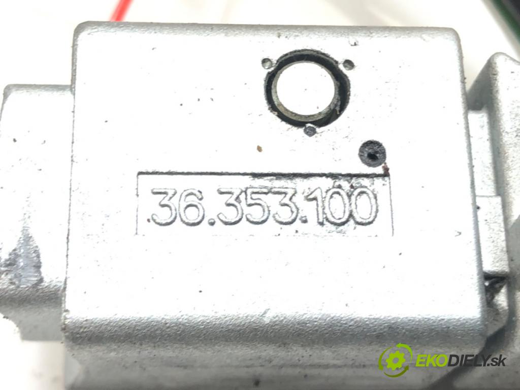 PEUGEOT 307 (3A/C) 2000 - 2012    2.0 HDi 110 79 kW [107 KM] olej napędowy 2000 - 20  spinačka 36353100 (Spínacie skrinky a kľúče)
