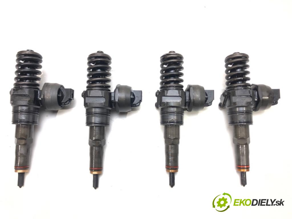 VW JETTA III (1K2) 2004 - 2013    1.9 TDI 77 kW [105 KM] olej napędowy 2005 - 2010  vstrekovače 038130073AG (Vstrekovače)