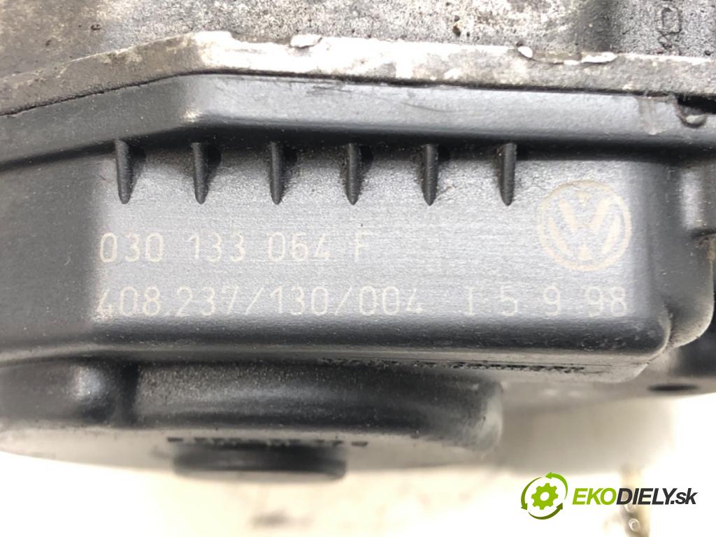 VW GOLF IV (1J1) 1997 - 2008    1.4 16V 55 kW [75 KM] benzyna 1997 - 2004  Škrtiaca klapka 030133064F (Škrtiace klapky)