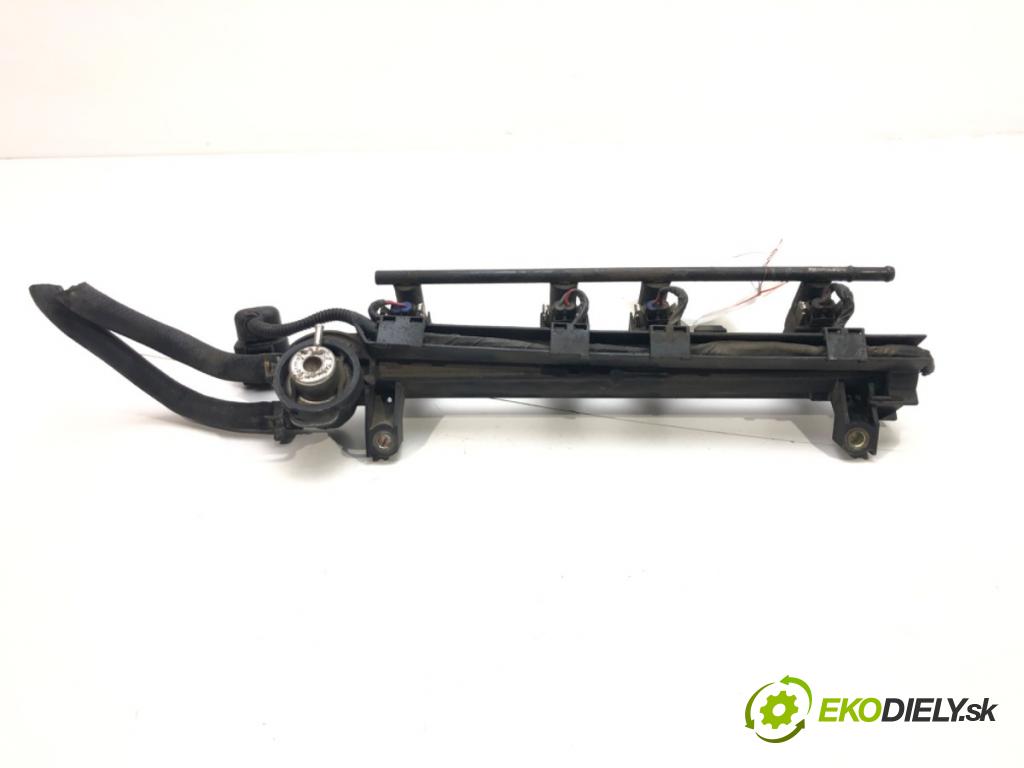 VW BORA I (1J2) 1998 - 2013    2.0 85 kW [115 KM] benzyna 1998 - 2013  Lišta vstrekovacia Vstrekovacie ventily 06A906031C (Vstrekovacie lišty)