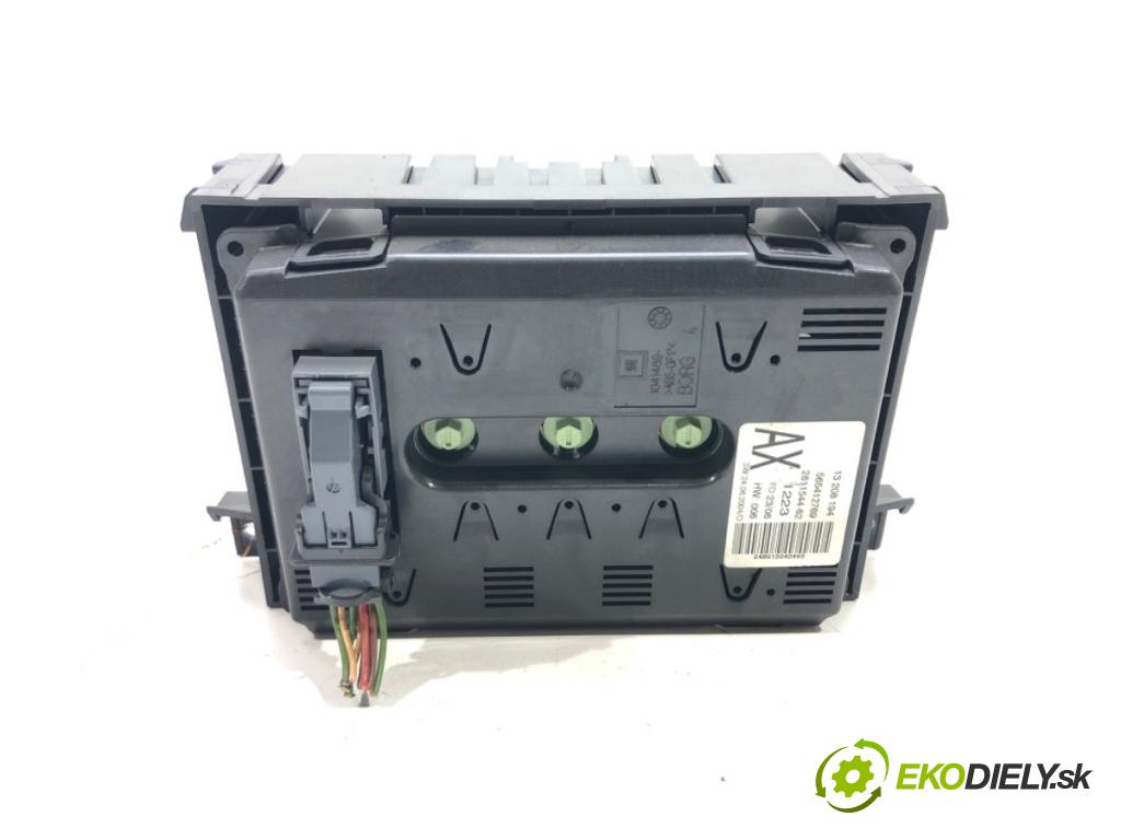 OPEL ZAFIRA B Nadwozie pełne/minivan (A05) 2005 - 2015    1.9 CDTI VAN (M75) 88 kW [120 KM] olej napędowy 20  Dislpej 13208194 (Prístrojové dosky, displeje)