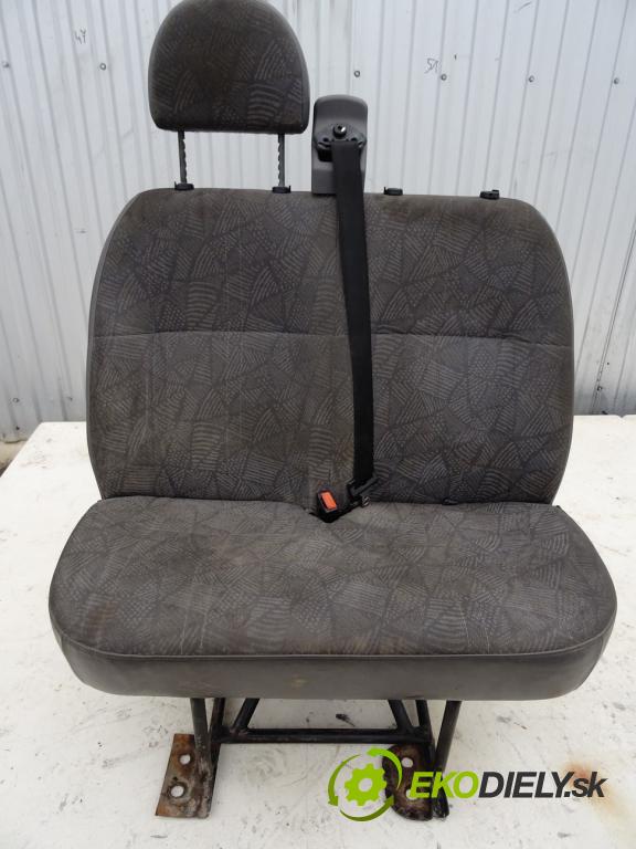 FORD TRANSIT Autobus (FD_ _, FB_ _, FS_ _, FZ_ _, FC_ _) 2000 - 2006    2.0 DI (F_E_, F_F_, F_G_) 63 kW [86 KM] olej napęd  Sedadlo pravy DVOJNÁSOBEK:  (Sedačky, sedadlá)