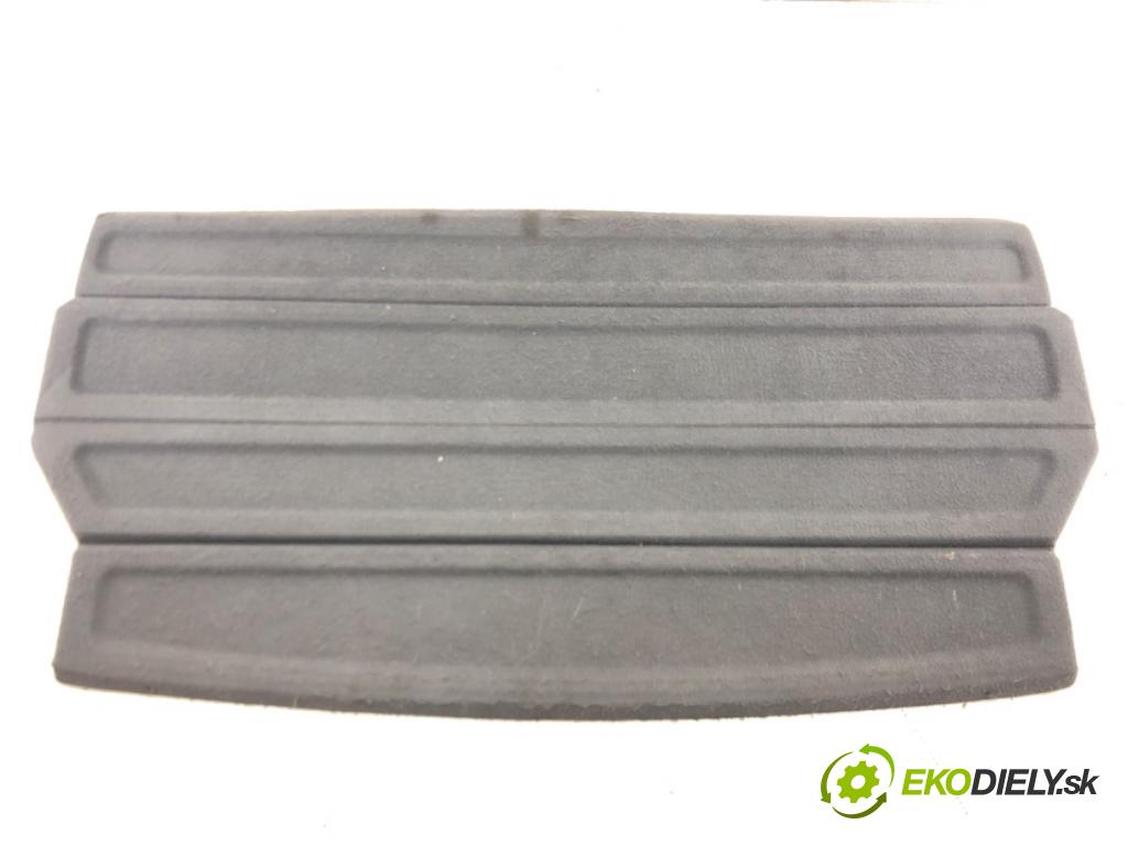 OPEL MERIVA A nadwozie wielkoprzestrzenne (MPV) (X03) 2003 - 2010    1.6 16V (E75) 74 kW [100 KM] benzyna 2003 - 2006  Pláto zadná  (Pláta zadné)