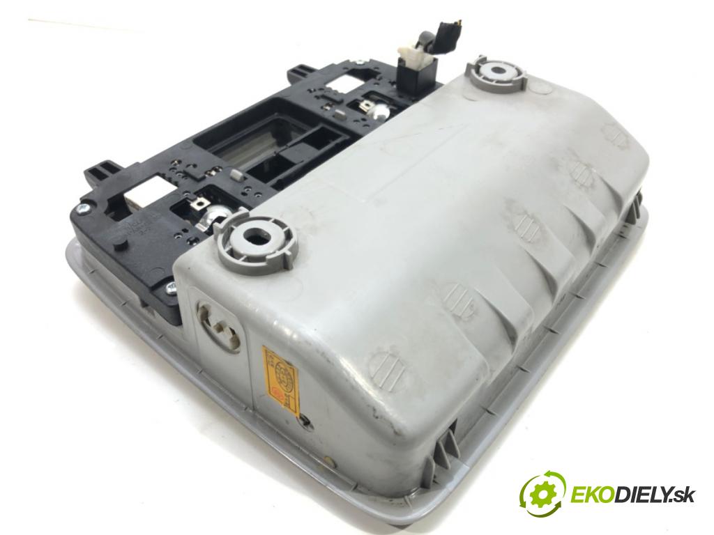 HYUNDAI i30 (FD) 2007 - 2012    1.6 CRDi 66 kW [90 KM] olej napędowy 2007 - 2011  svetlo stropné 92810-1MXXX (Osvetlenie interiéru)